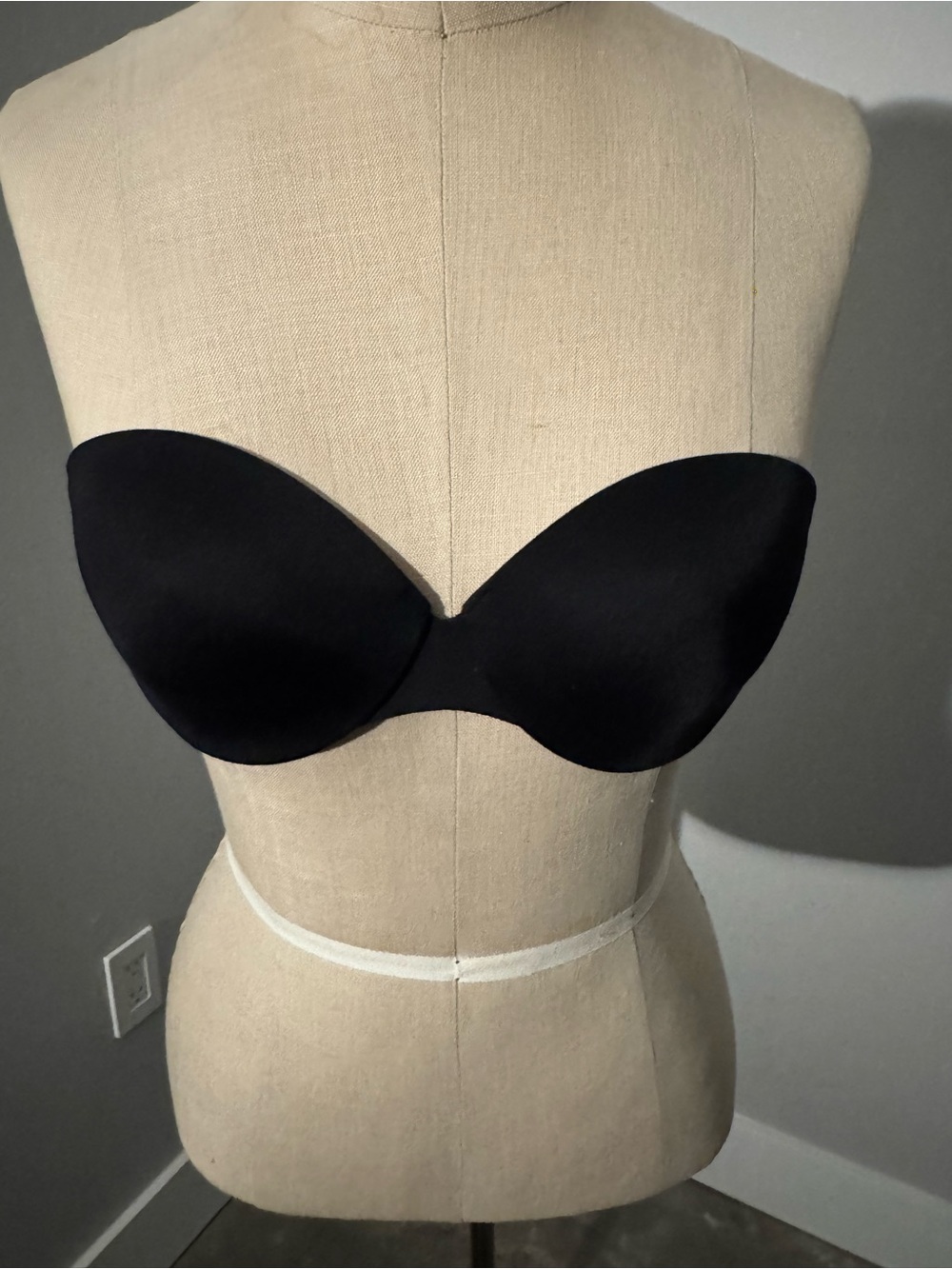PINK Victoria's Secret Black Strapless Bra